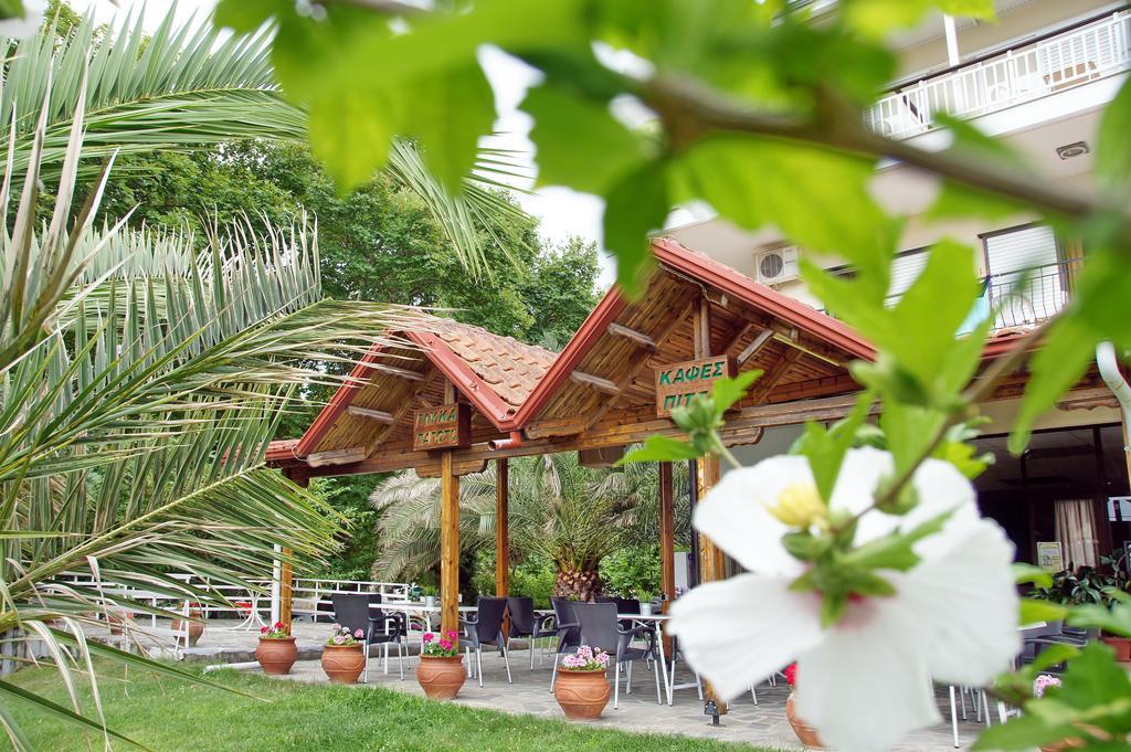 Hotel Geromichalos Paralia Skotinis Exterior photo